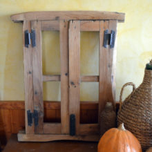 Decorar con una ventana rústica