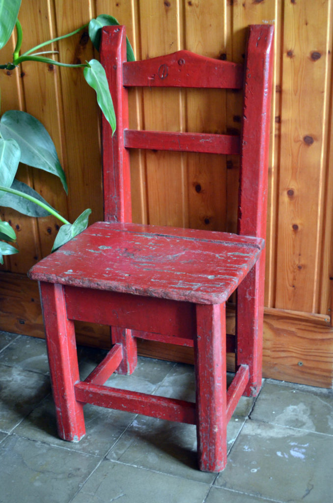 Banqueta para restaurar colores