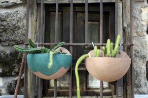 Macetas de colgar grandes