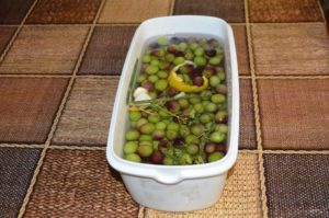 Cómo aliñar aceitunas