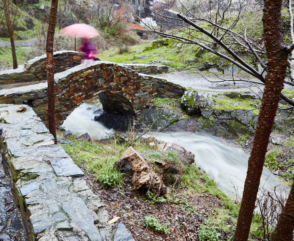 Foto de Cucuflash Patones de Arriba con lluvia